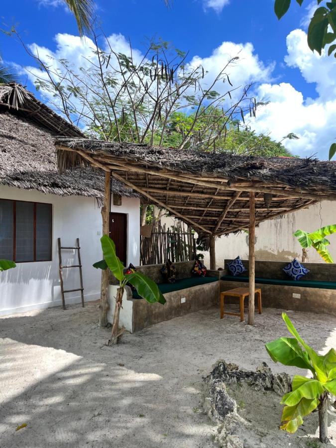 Karanga Bungalows Michamvi Kae Номер фото